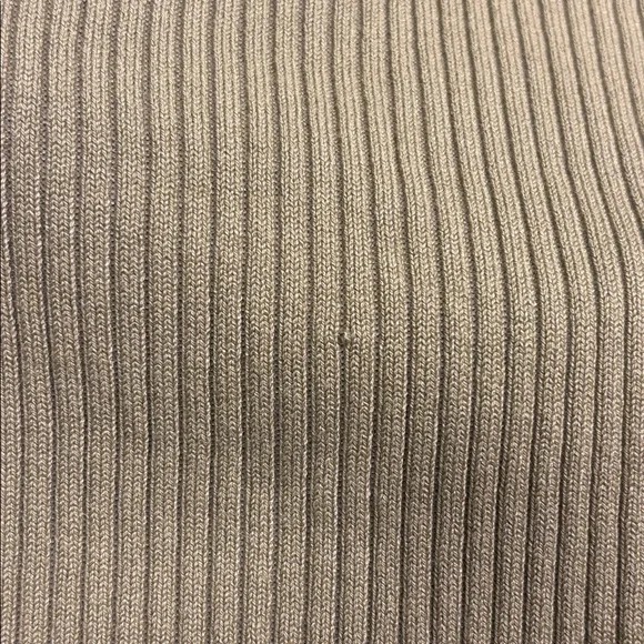 Zara Ribbed Racerback Tank - Picture 7 of 7
